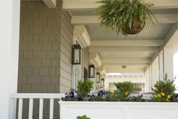 Seven Ways to Narrow Down Color Choices for Your Home’s Exterior