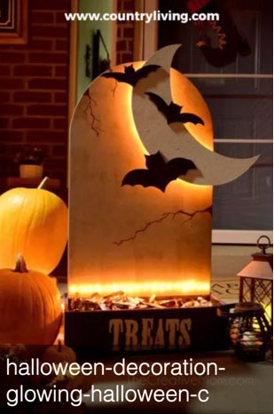 Just for Fun: Spooky Decorations to Delight the Neighborhood Kids this Halloween