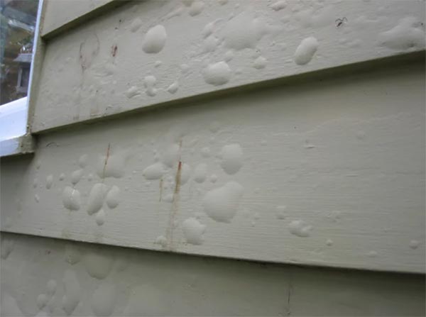 Four Signs It May Be Time to Replace Your Exterior Siding